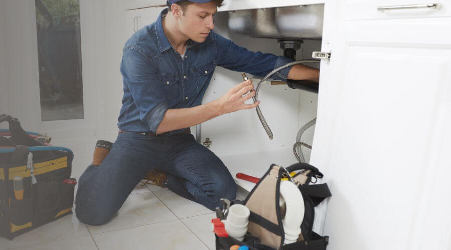 Professional Leak Detection Services in Plano, IA